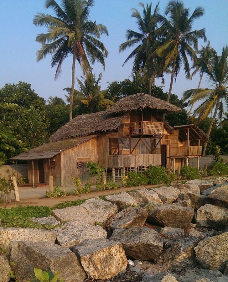 Colonels Beach Villa Alappuzha Extérieur photo