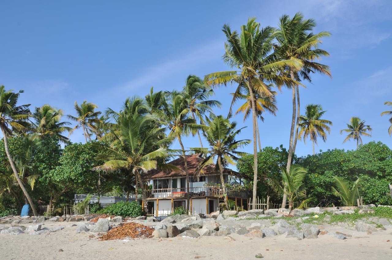 Colonels Beach Villa Alappuzha Extérieur photo